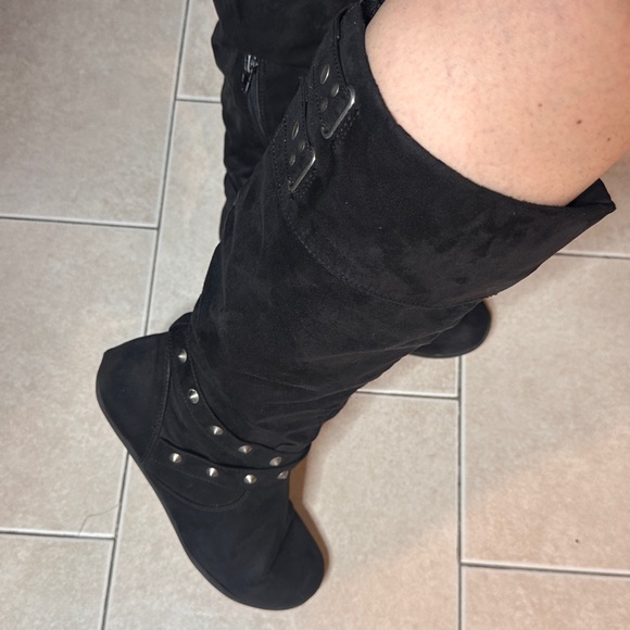 GUC Rampage Knee High Boots - Picture 3 of 10